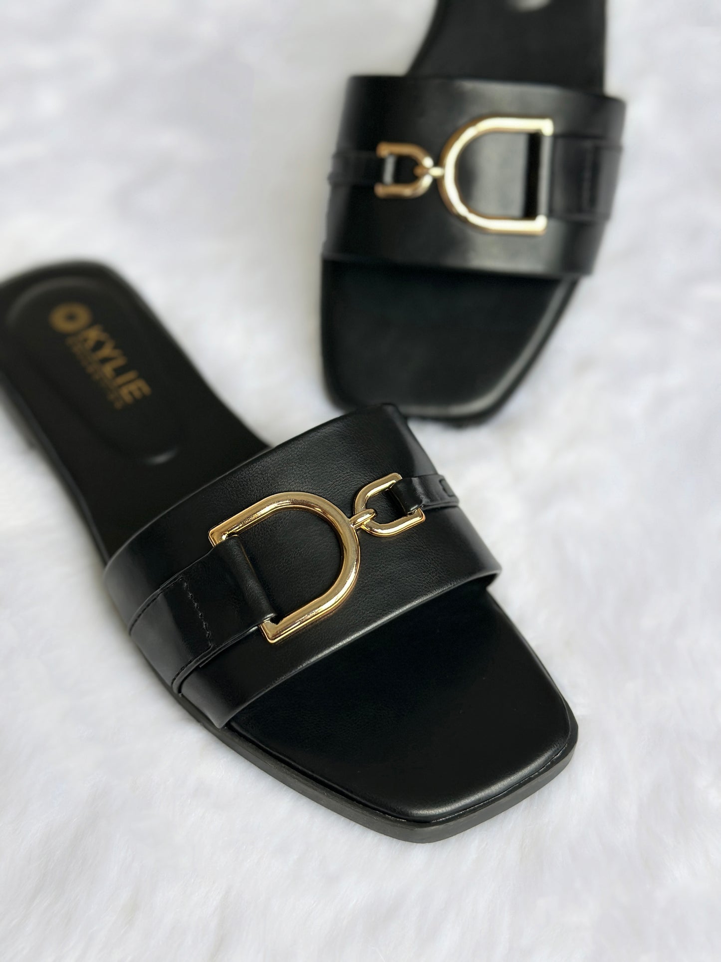 Slide Sandals with Ornament