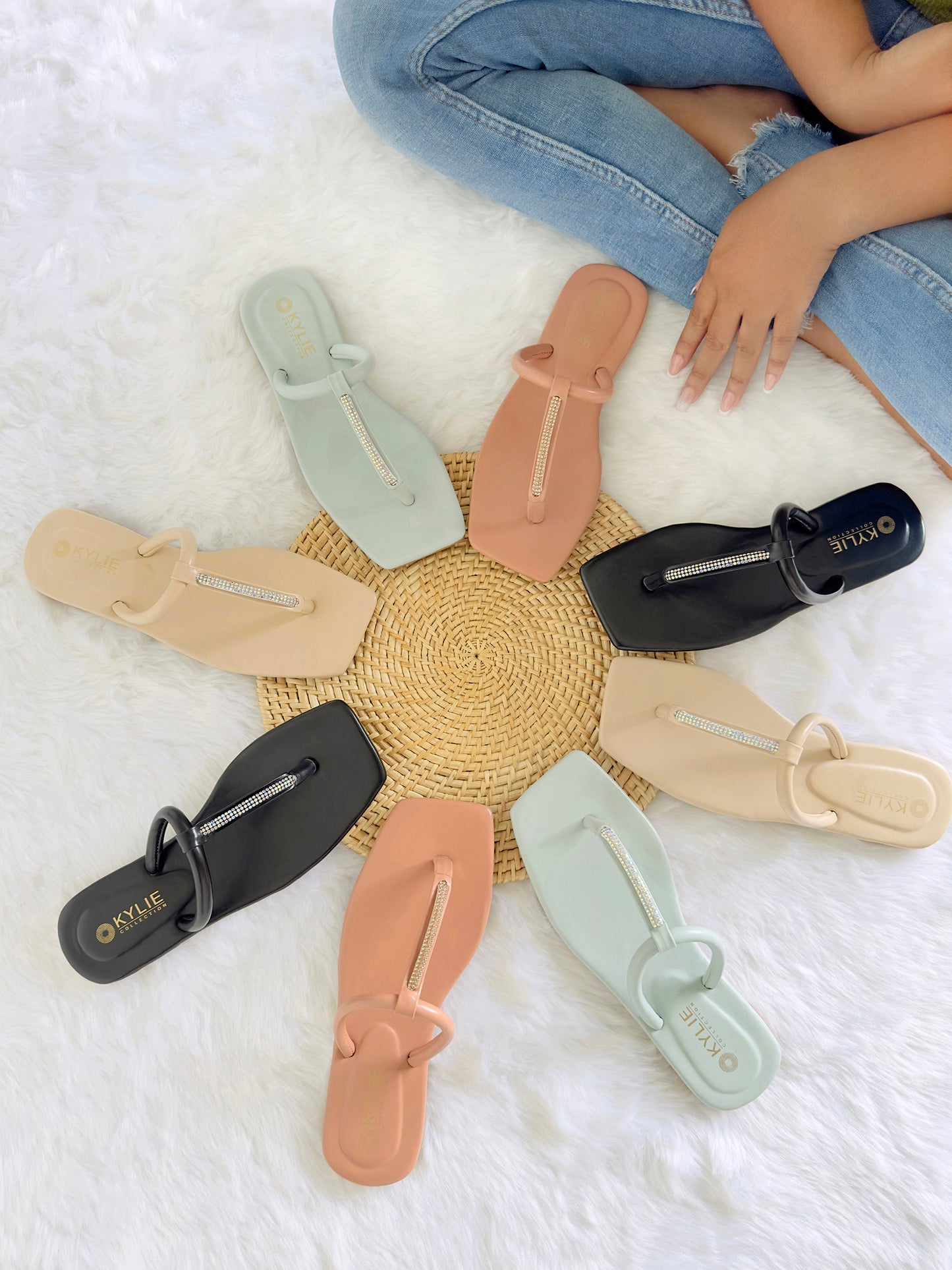 Tube-Strap Sandal