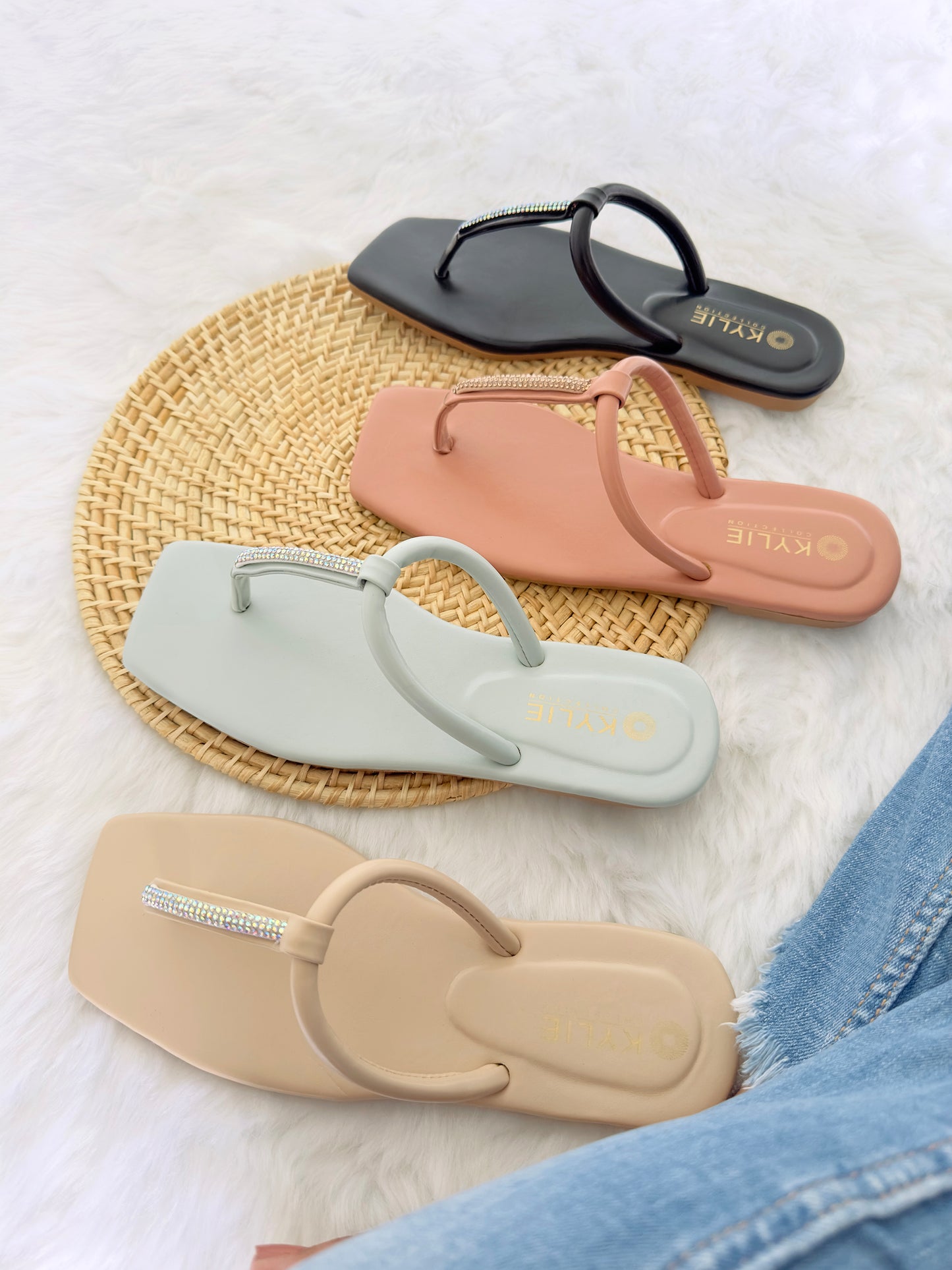 Tube-Strap Sandal